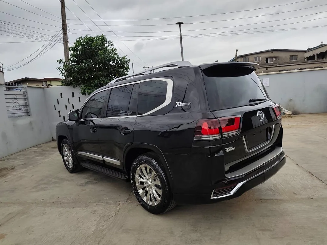 Black Toyota Land Cruiser V8 for hire in Lagos, rear three-quarter view